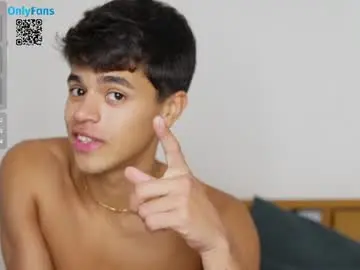 Chaturbate Live Sex Cam of dannyss__18
