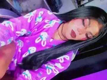 Chaturbate Live Porn of flora_wixn