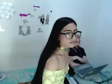 Chaturbate Best live sex cam show of ray_naomi
