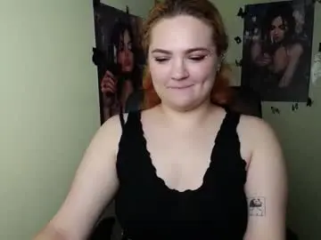 Chaturbate Free Live Porn of redhotqueen1