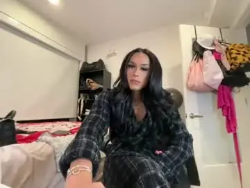 Chaturbate Adult Video Chat of yungfemslut