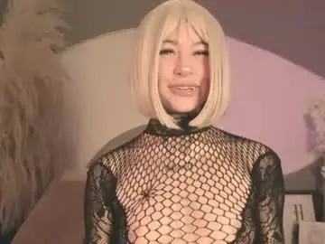 Chaturbate Live Sex Cam of zhally_dee