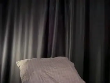 Chaturbate Free Live Porn of avril_pearly_