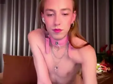 Chaturbate Best live sex cam show of avril_pearly_