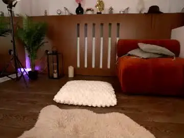 Chaturbate Adult Video Chat of innocenthiishh