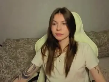 Chaturbate Live Sex Cam of let_me_seee