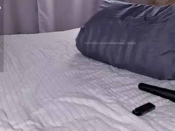 Chaturbate Adult Video Chat of violawillsoon