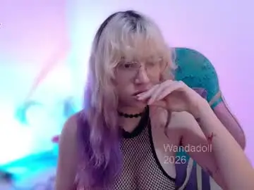 Chaturbate Best live sex cam show of wandadoll