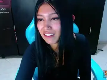 Chaturbate Sex Cam of emily_rosse04