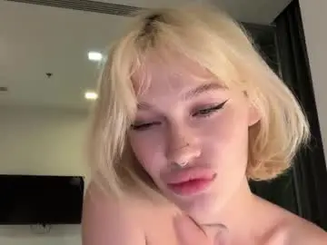 Chaturbate Sex Cam of golden_alinee