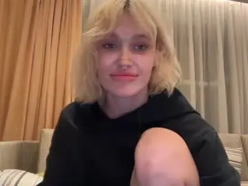 Chaturbate Adult Webcams of golden_alinee