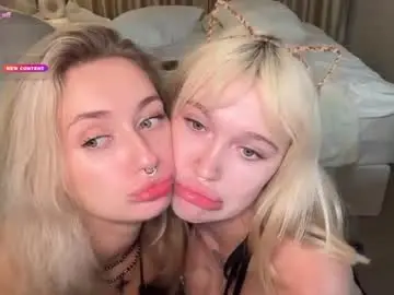 Chaturbate Private Sex Chat of golden_alinee
