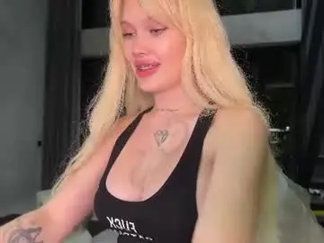 Chaturbate Sex Cam of golden_alinee