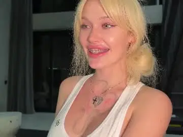 Chaturbate Adult Video Chat of golden_alinee