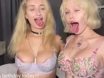 Chaturbate Watch Live Sex Cams of golden_alinee