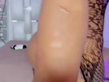 Chaturbate Live Sex Cam of lilicameron_