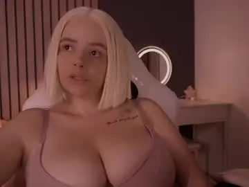 Chaturbate Best live sex cam show of bella_adams_