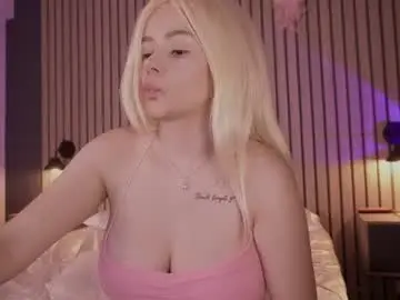 Chaturbate Live Sex of bella_adams_