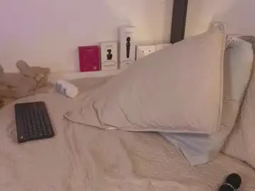 Chaturbate Live Sex of linoshka_1