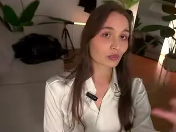 Chaturbate Sex Cam of lisa_schiele