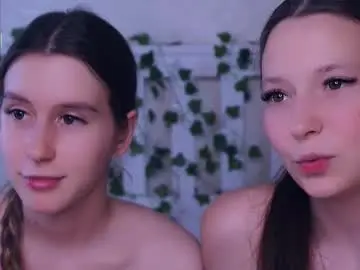 Chaturbate Watch Live Sex Cams of wendiesetters