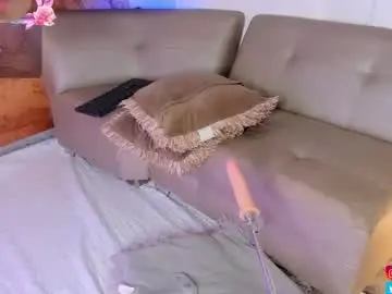 Chaturbate Adult Video Chat of _dahiana_1