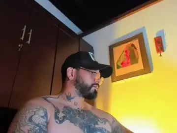 Chaturbate Live Sex of camilomayer