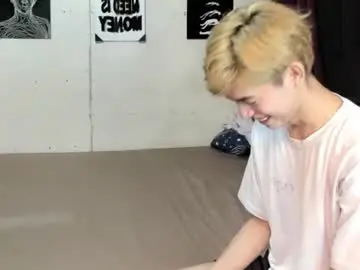 Chaturbate Live Sex of kianhot_twink