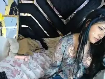 Chaturbate Best live sex cam show of yiyi_cs