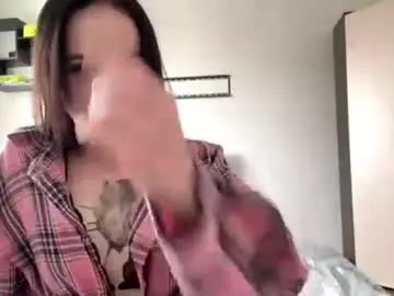 Chaturbate Best live sex cam show of tinydelly