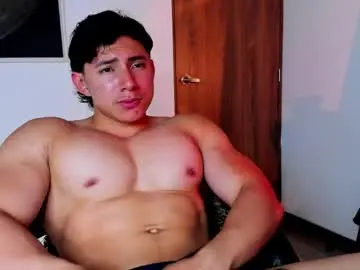 Chaturbate Live Sex Cam of alexander_classy