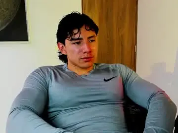 Chaturbate Live Porn of alexander_classy