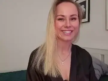 Chaturbate Free Porn Cam of cutie_xoxo_
