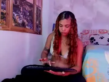 Chaturbate Adult Webcam of ellybloom