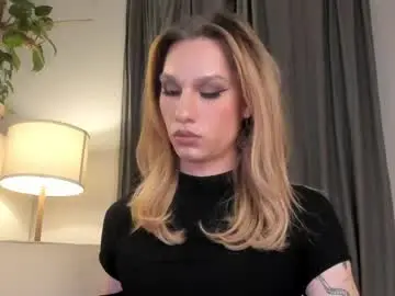 Chaturbate Nude Webcam of katrinewest