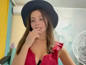 Chaturbate Adult Webcam of smiling_riddle