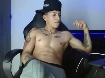 Chaturbate Private Sex Chat of alejo_urd