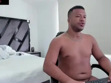 Chaturbate Best live sex cam show of annieandstefan