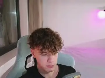 Chaturbate Live Sex of cute_thomas