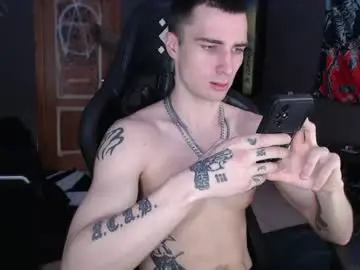 Chaturbate Live Sex Cam of eduard_loveee