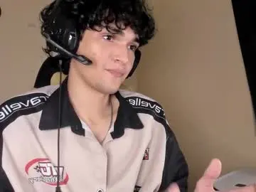 Chaturbate Watch Live Sex Cams of halan_jr