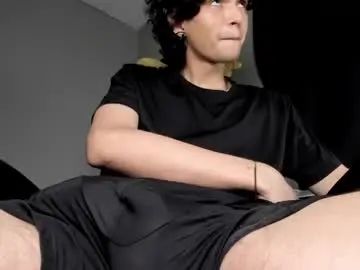 Chaturbate Live Porn of halan_jr