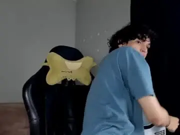 Chaturbate Adult Video Chat of halan_jr