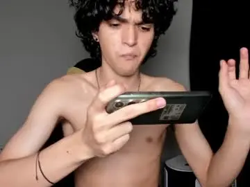 Chaturbate Adult Video Chat of halan_jr