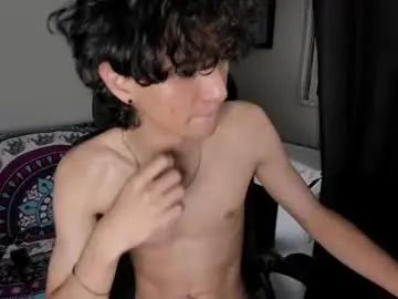 Chaturbate Live Sex Cam of halan_jr