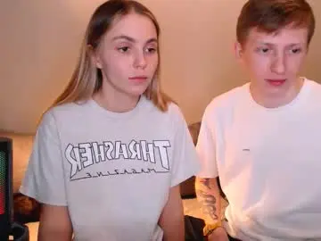 Chaturbate Live Sex Cam of julsweet