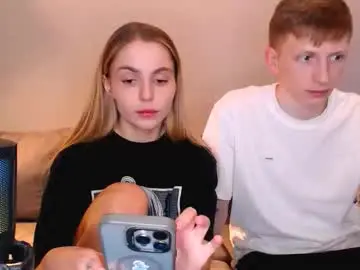 Chaturbate Live Sex Cam of julsweet