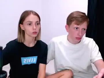 Chaturbate Live Sex Cam of julsweet