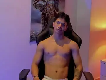 Chaturbate Adult Video Chat of tony_petrov