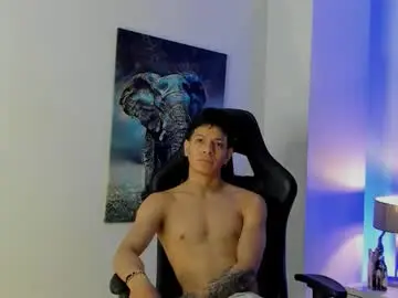 Chaturbate Live Sex of tony_petrov